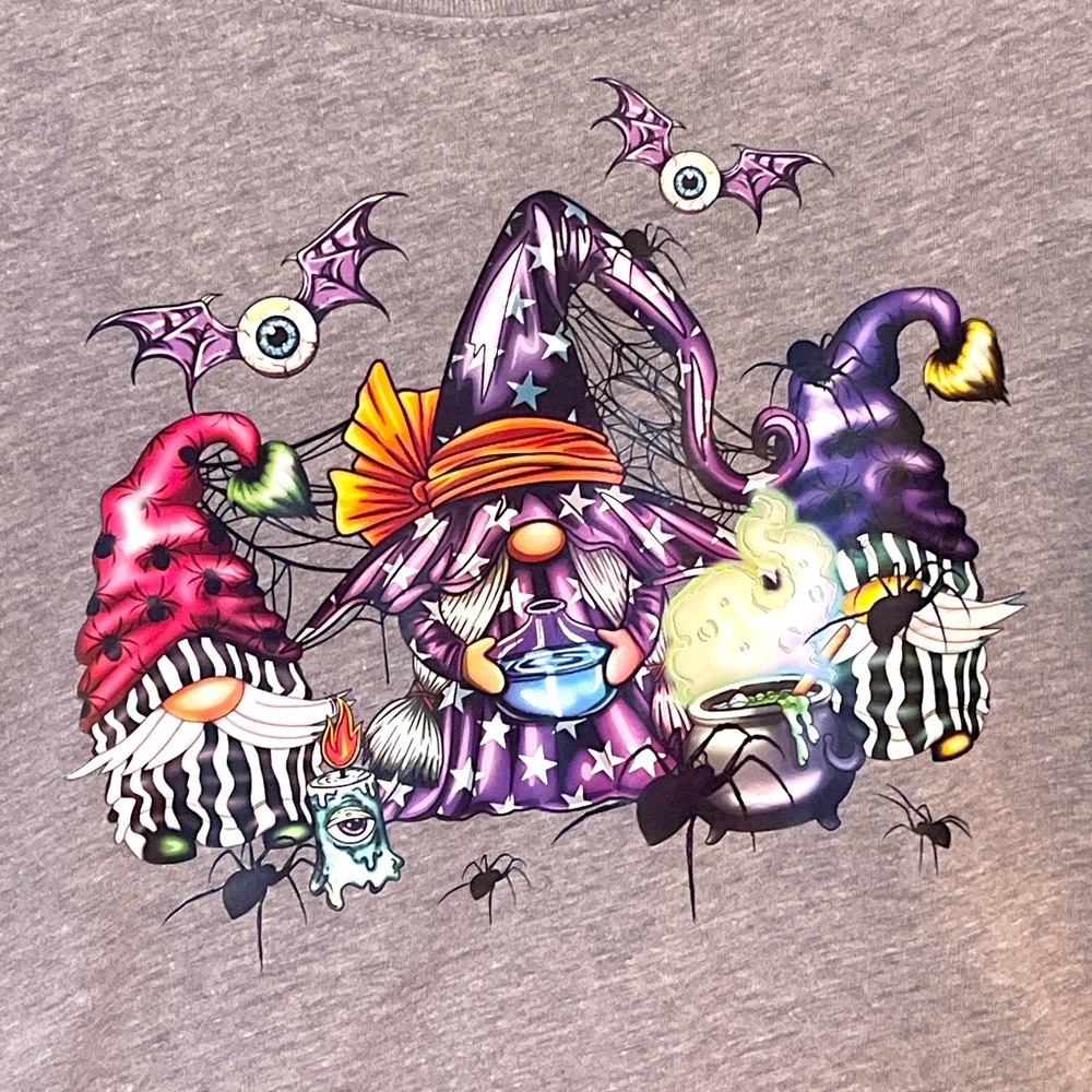 Halloween graphic tee